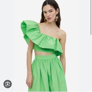 H&M green ruffle top